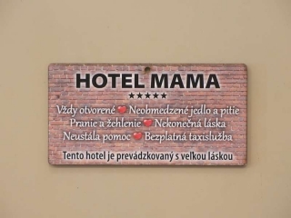 Hotel mama