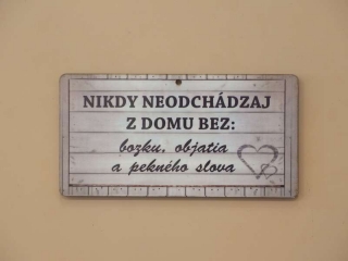Neodchádzaj z domu bez