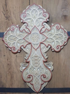 Drevená mandala - kríž