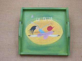 Maľovaná drevená tácka La pauza
