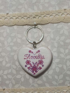 Kľúčenka Slovensko červená kvety