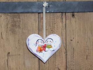 Drevené srdiečko chlapec a dievča