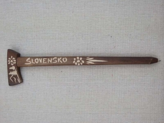 Valaška Slovensko pero